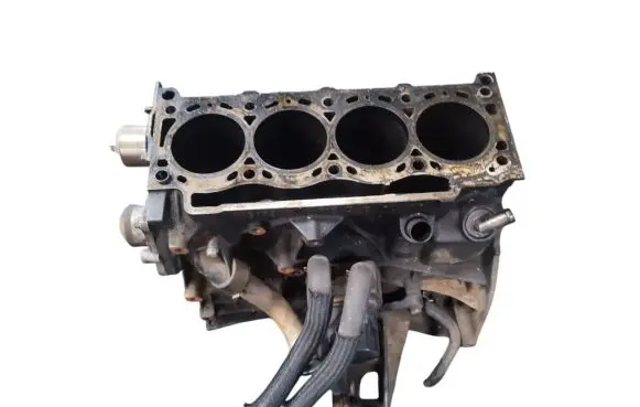 Suzuki Grand Vitara II Engine block 