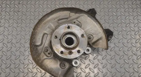 BMW i3 Rear wheel hub