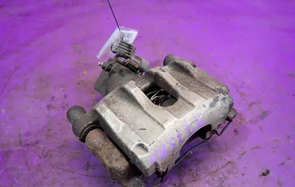 Mazda 3 I Rear brake caliper