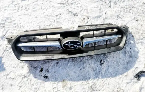 Subaru Legacy Front grill