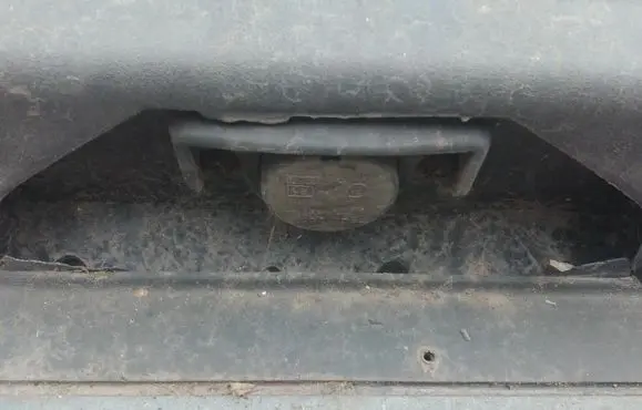Peugeot 405 Number plate light