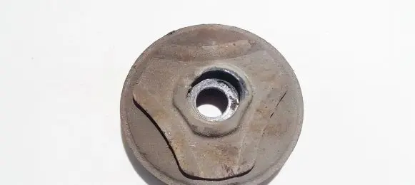 Toyota RAV 4 (XA30) Front coil spring rubber mount 