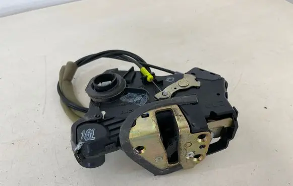 Front door lock