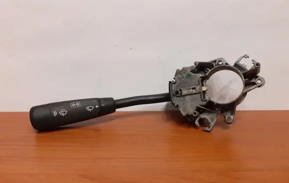 Mercedes-Benz E W210 Indicator stalk A2105450110 01401410
