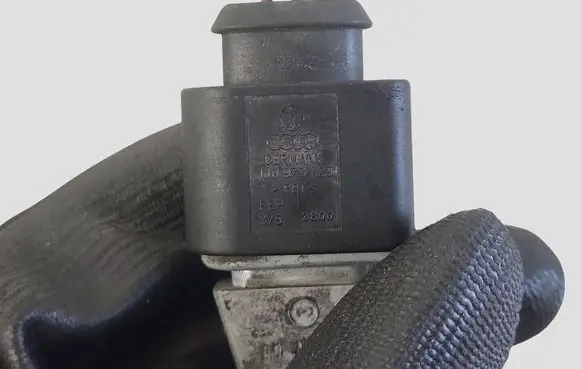 Volkswagen PASSAT B6 Camshaft position sensor