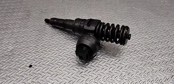 Seat Altea Fuel injector 038130073AG