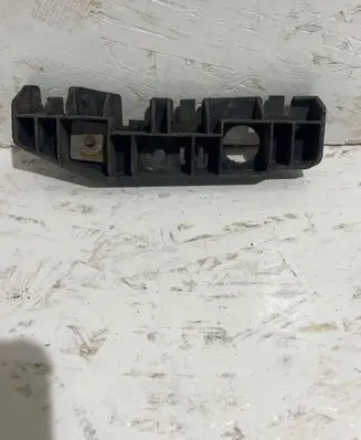 Audi A5 Front bumper mounting bracket 8W6853921