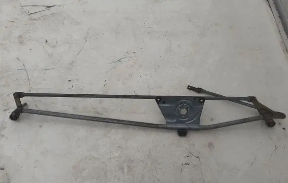 Citroen Xsara Picasso Front wiper linkage and motor 3397020489