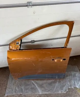Dacia Sandero III Front door