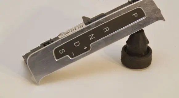 Audi A6 S6 C6 4F Gear shift selector indicator 4F1713463D
