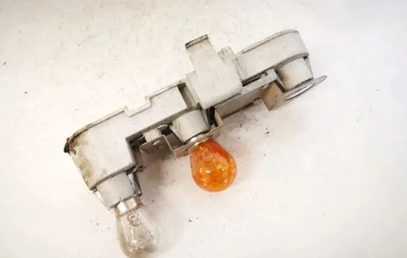 Volvo S40, V40 Tail light bulb cover holder 28562005