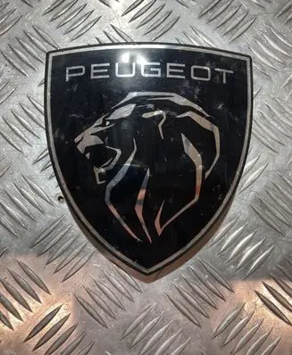 Peugeot 3008 III Manufacturer badge logo/emblem 9840697980