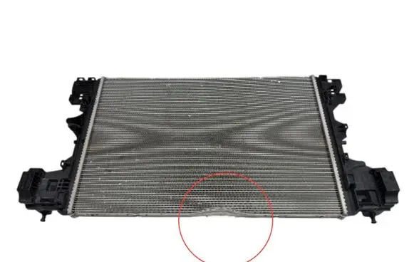 Mercedes-Benz EQA Coolant radiator A2475004000 2475004000