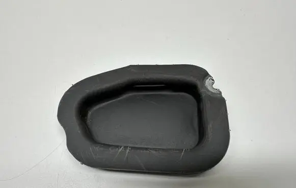 Chrysler Pacifica Fender foam support/seal 68225667A