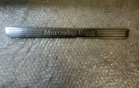 Mercedes-Benz CLA C118 X118 Front sill trim cover A1186805000