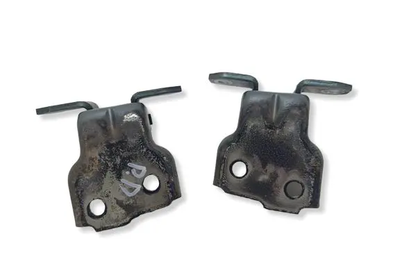 Suzuki SX4 Front door hinge set 63J