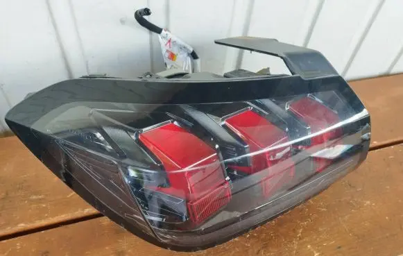 Peugeot 208 Rear/tail lights 9823216580