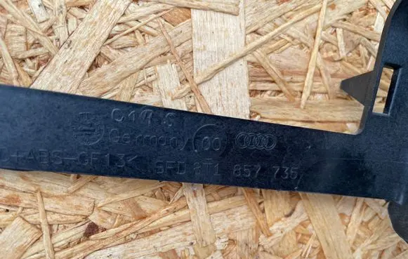 Audi A5 8T 8F Dashboard trim 8T1857735
