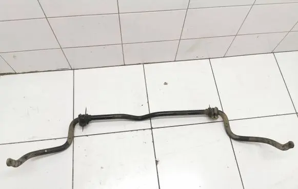Suzuki Grand Vitara II Front anti-roll bar/sway bar