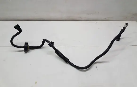Peugeot 3008 II Brake vacuum hose/pipe 9812901180