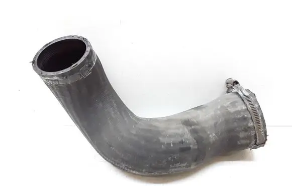 Volvo XC60 Intercooler hose/pipe 31274103