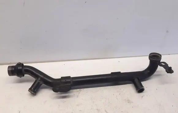 Audi A6 S6 C6 4F Engine coolant pipe/hose 06D121065J