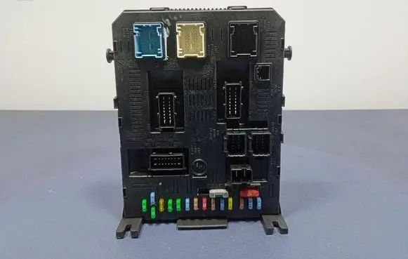 Peugeot 607 Fuse box set 216761594