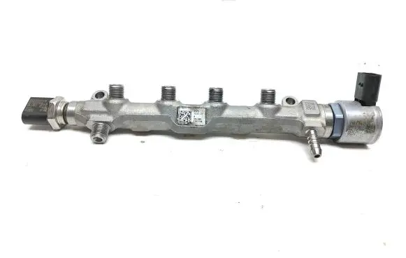 Audi A4 S4 B9 8W Fuel main line pipe 05L089 0391708 120121