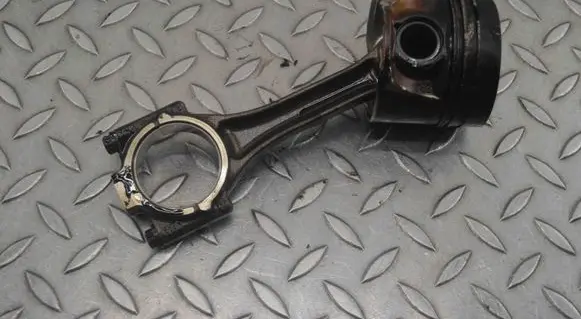 Volkswagen Polo V 6R Piston BKS