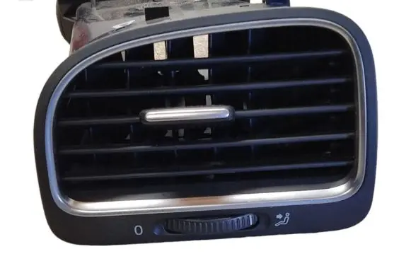 Volkswagen Golf VI Dashboard side air vent grill/cover trim 5K0819709D 5K0819703J