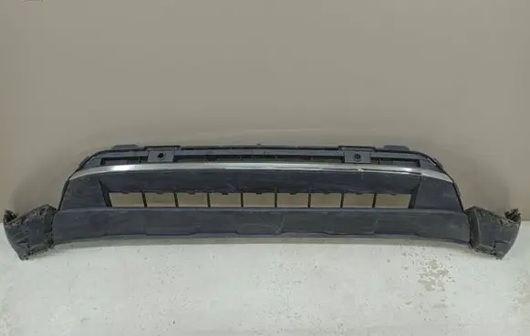 Volkswagen Touareg III Front bumper lip 760807061G