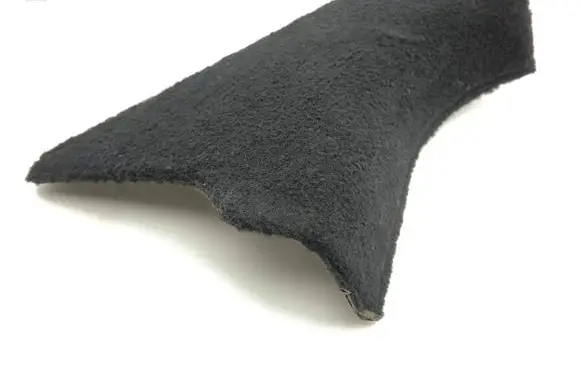 Foot area side trim