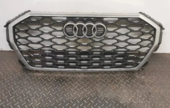 Audi Q3 F3 Front bumper upper radiator grill 83F853651