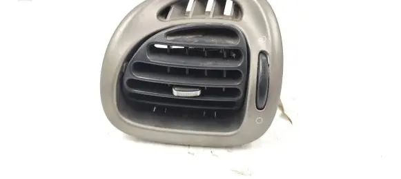 Citroen Xsara Picasso Dashboard side air vent grill/cover trim 9631280177