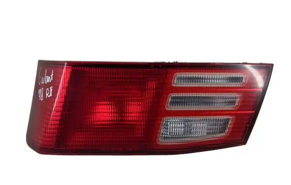 Mitsubishi Galant Tailgate rear/tail lights 22687201