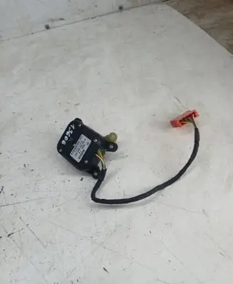 Audi A6 S6 C4 4A Air flap motor/actuator 4A0820511B 0132801022