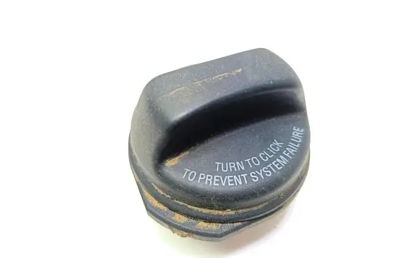 Volvo S70 V70 V70 XC Fuel tank filler cap 9470017