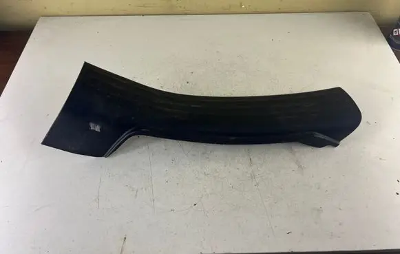 Jeep Cherokee Rear sill trim cover 1UD22DX9AC 15665ADX9 1UD22DX9A