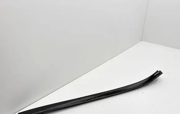 Mercedes-Benz GLC C253 Windshield trim A2536903003
