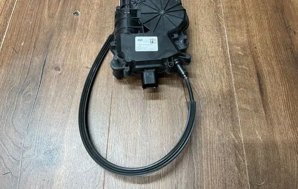 Land Rover Range Rover L405 Rear door soft close latching motor CK52218A42BE