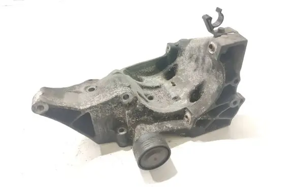 BMW 5 GT F07 Generator/alternator bracket 7802639 13992010