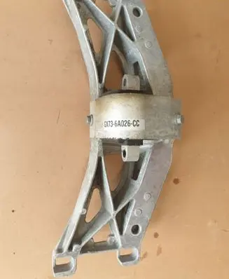Jaguar XE Gearbox mounting bracket GX736A026CC