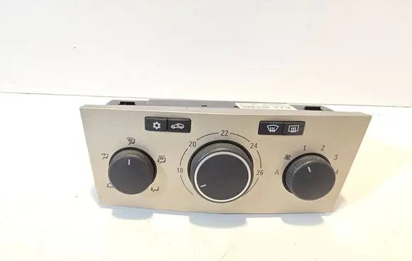 Opel Astra H Climate control unit 13231157 901513010000