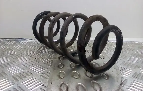 Volkswagen PASSAT B5 Front coil spring
