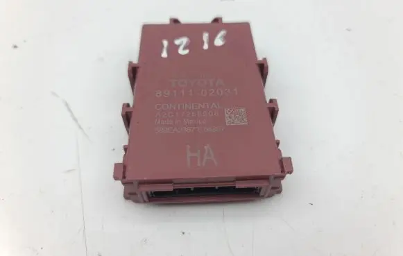 Toyota Corolla E210 E21 Gateway control module 8911102031