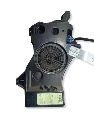 Audi A3 S3 8P Subwoofer speaker 8P4035382B