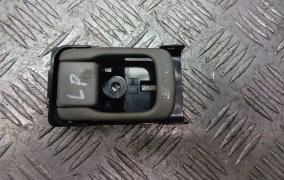 Nissan Micra Front door interior handle 