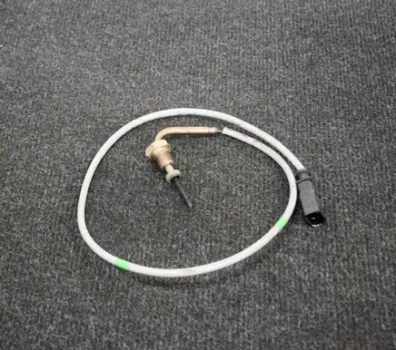 Audi Q3 8U Oil temperature sensor 04L906088EA