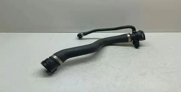 BMW X1 E84 Engine coolant pipe/hose 7525641