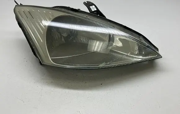 Ford Focus Headlight/headlamp XS4113005 XS4113005PM XS4113005AR